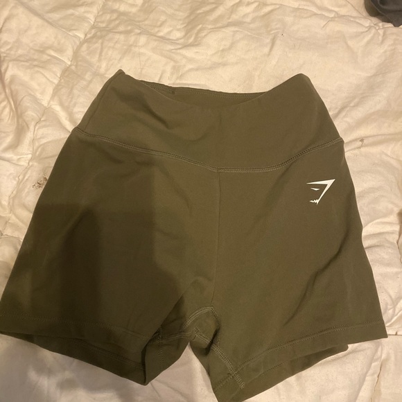 Gymshark Pants - Gymshark dreamy shorts